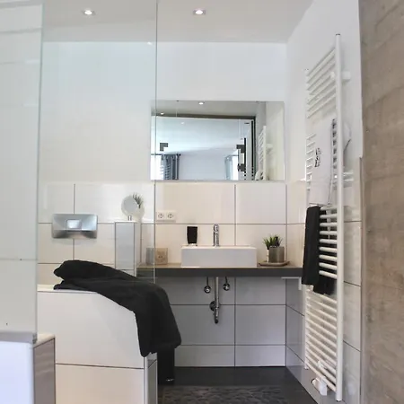 Vier Sind Hier Apartment