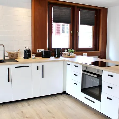 Vier Sind Hier Apartment *