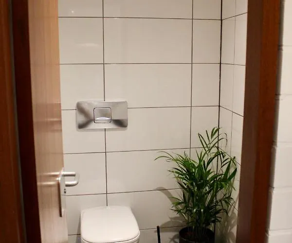 Vier Sind Hier Апартаменты *