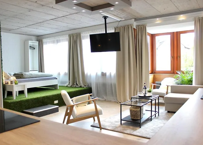 Vier Sind Hier アパート ロットヴァイル